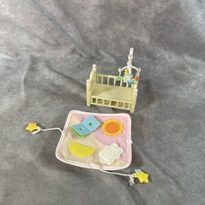 Sylvanian Families Calico Critters Baby’s Nursery Set Playmat & Crib With Mobile